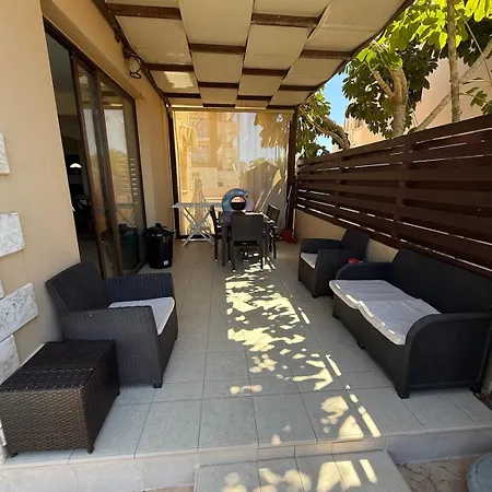 Marianna With Heated Pool Villa