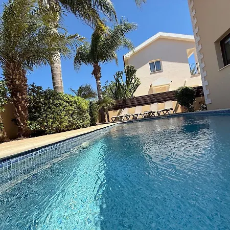 Marianna With Heated Pool Villa Protaras