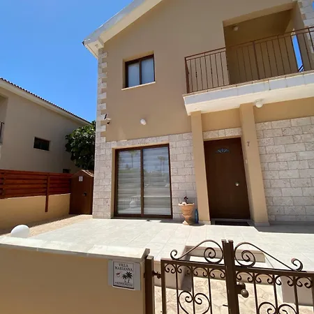 Villa Marianna With Heated Pool