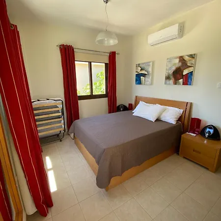 Marianna With Heated Pool Villa